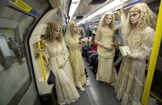 Illustration for article titled Miss Havishams invade London